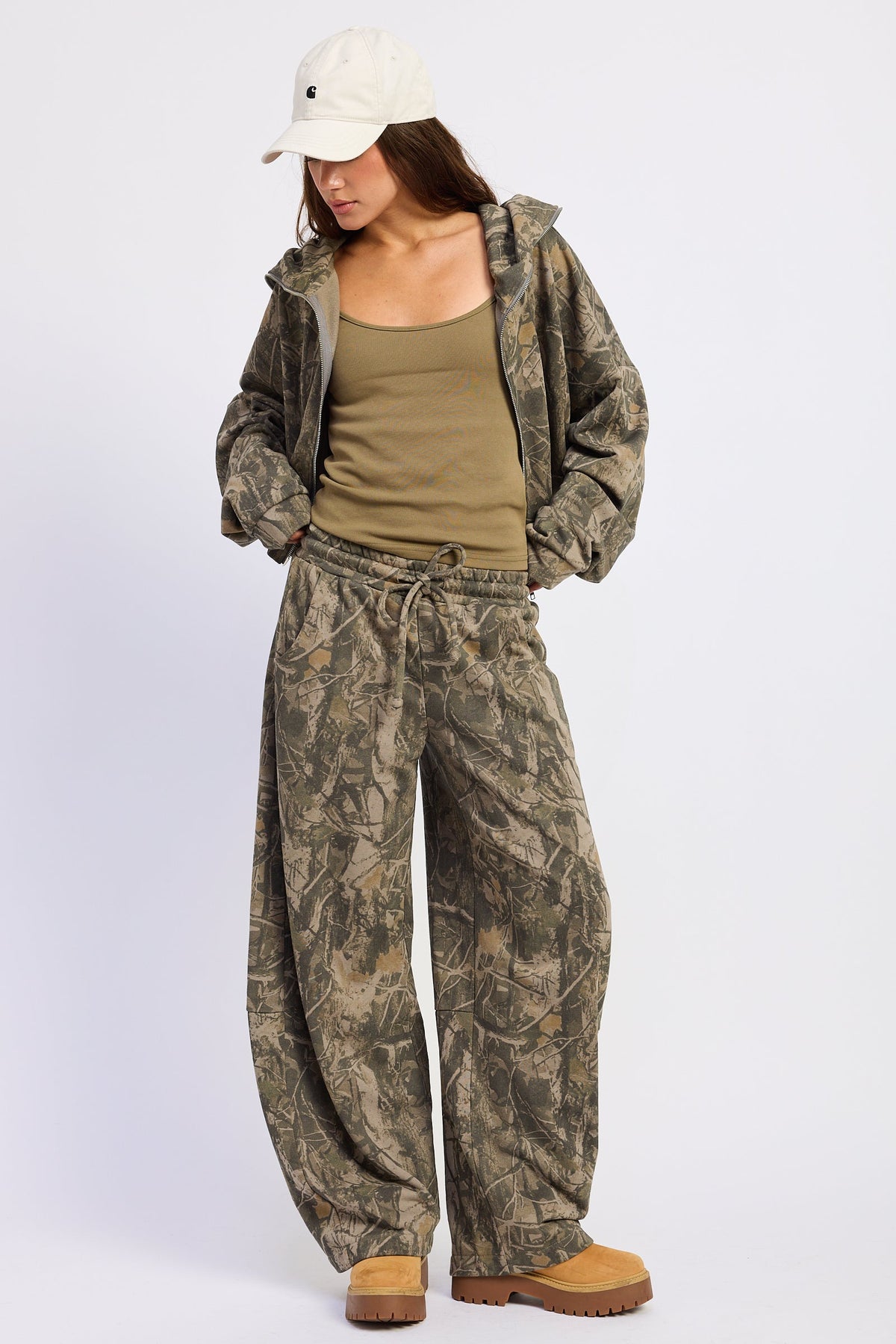 Alina Pants — product image 4