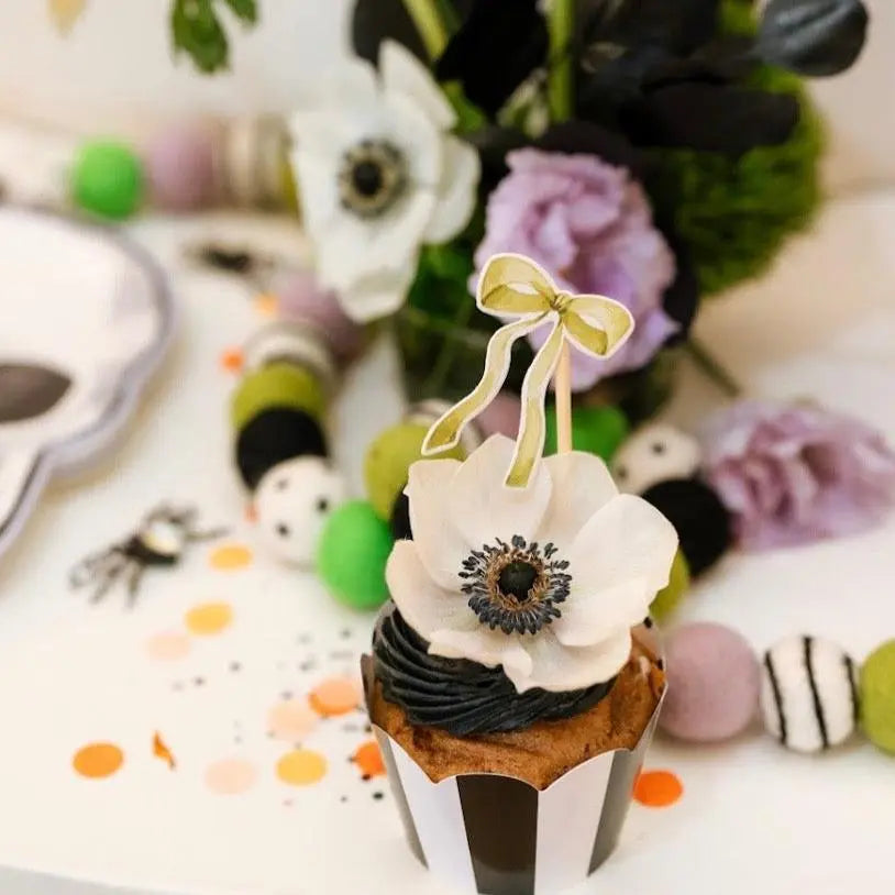 Bows & Boos Cupcake Toppers