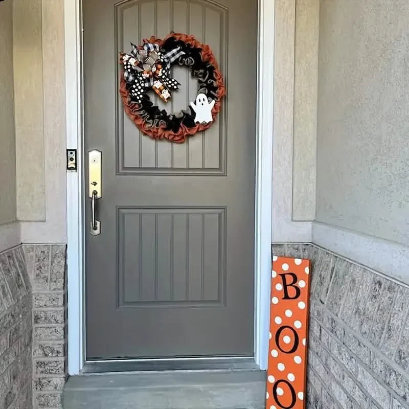Ghost Halloween Wreath